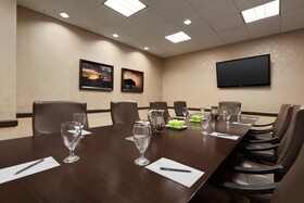 Embassy Suites by Hilton Oklahoma City Will Rogers Airport