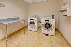 Fairfield Inn & Suites by Marriott Oklahoma City NW Expressway/Warr Acres