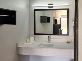 Motel 6 Oklahoma City, OK – Frontier City