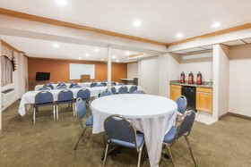 Ramada by Wyndham Oklahoma City Airport North