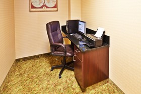 Holiday Inn Express Hotel & Suites Perry