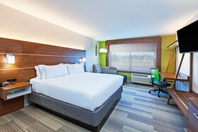 Holiday Inn Express & Suites Tulsa West - Sand Springs