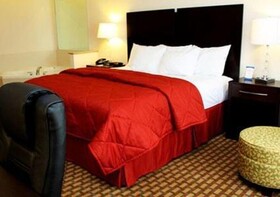 Spark by Hilton Shawnee