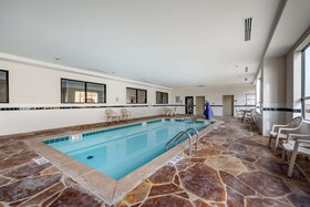 Spark by Hilton Shawnee