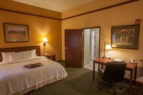 Hampton Inn & Suites Stillwater
