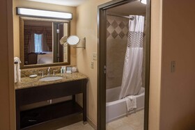 Hampton Inn & Suites Stillwater
