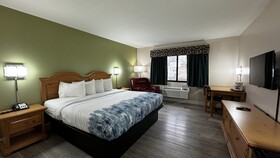 Regency Inn & Suites