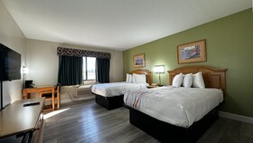 Regency Inn & Suites