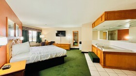 Regency Inn & Suites