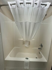 Regency Inn & Suites