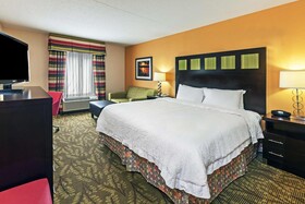 Hampton Inn & Suites Tulsa-Woodland Hills 71st-Memorial