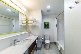 Hampton Inn & Suites Tulsa-Woodland Hills 71st-Memorial