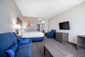 Holiday Inn Express & Suites East Tulsa - Catoosa
