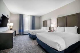 Holiday Inn Express & Suites East Tulsa - Catoosa