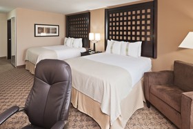 Holiday Inn & Suites Tulsa South