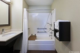 Staybridge Suites Tulsa - Woodland Hills