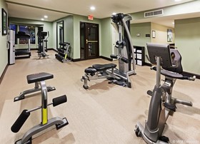 Staybridge Suites Tulsa - Woodland Hills