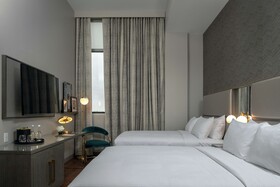 Tulsa Club Hotel Curio Collection by Hilton