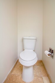 Tulsa Square Hotel Central, I-44 by OYO