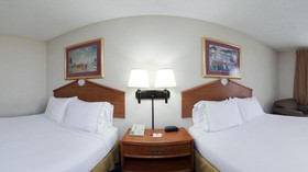 Holiday Inn Express & Suites Vinita