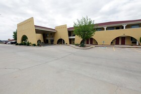 Americas Best Value Inn & Suites Yukon Oklahoma City