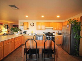 Ashland Commons Hostel