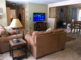 Mountain Pine Cabin Pet Friendly