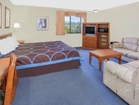 Super 8 by Wyndham Ashland