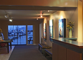 Astoria Riverwalk Inn