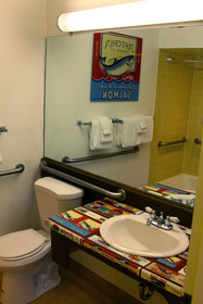 Astoria Riverwalk Inn