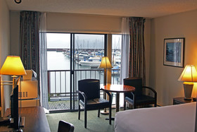 Astoria Riverwalk Inn