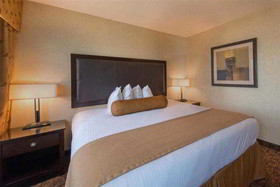 Lloyd Hotel Astoria Bayfront, Ascend Hotel Collection