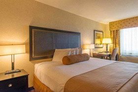 Lloyd Hotel Astoria Bayfront, Ascend Hotel Collection