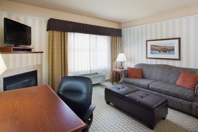 Holiday Inn Express Hotel & Suites Astoria