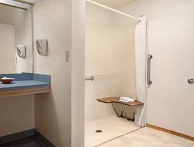 Super 8 by Wyndham Baker City