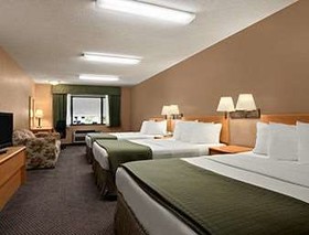 Super 8 by Wyndham Baker City