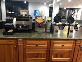 Red Lion Inn & Suites Deschutes River Bend