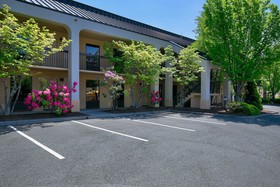 Red Lion Inn & Suites Deschutes River Bend