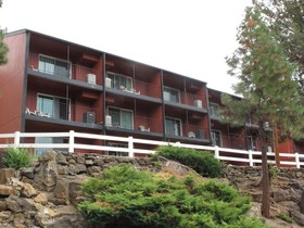 Bend Riverside Motel Suites