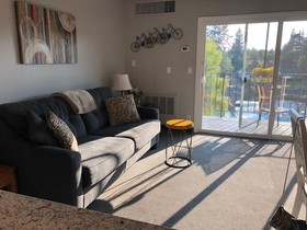 Bend Riverside Motel Suites