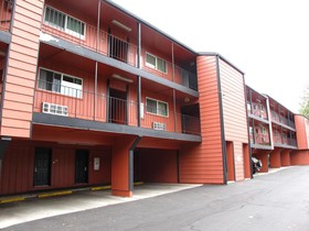 Bend Riverside Motel Suites