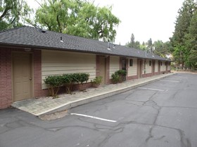 Bend Riverside Motel Suites