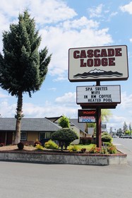 Cascade Lodge