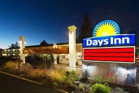 Days Inn by Wyndham Bend