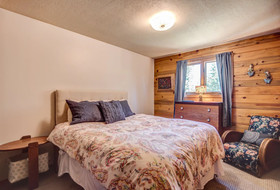 The Pond by Village Properties at Sunriver