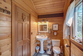 The Pond by Village Properties at Sunriver