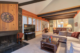 Wildflower Condos by Village Properties at Sunriver