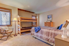 Wildflower Condos by Village Properties at Sunriver