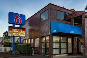 Motel 6 Canby Or