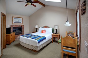 Inn At Haystack Rock